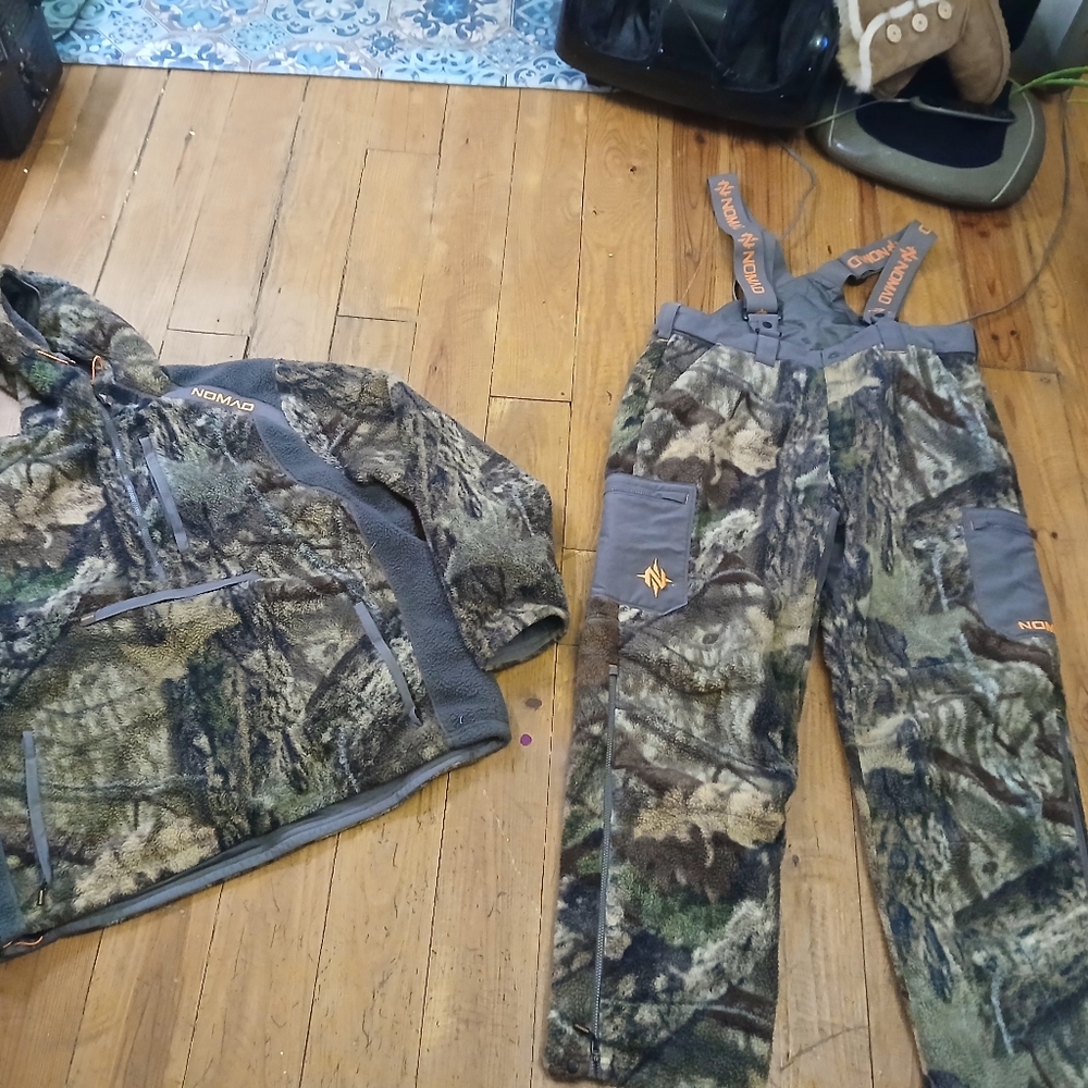 Authentic Nomad Hunting gear